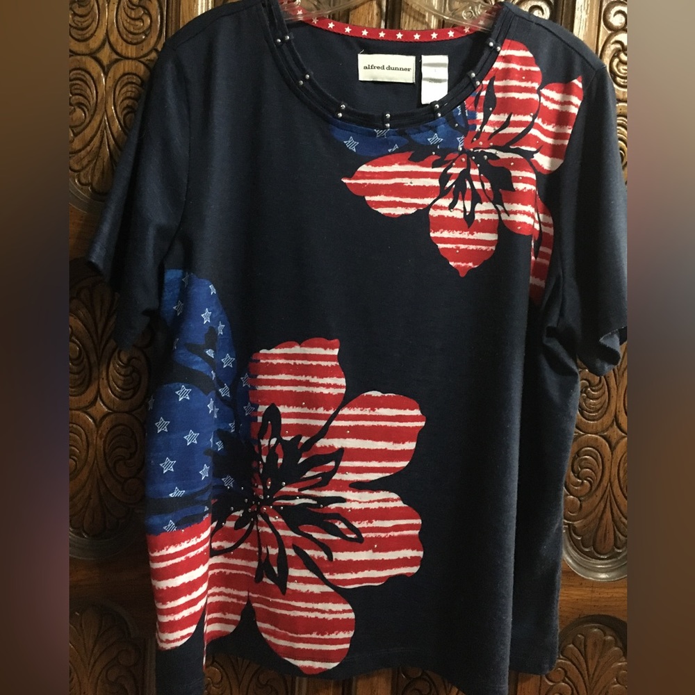Red White and Blue Flowers and Stars Top